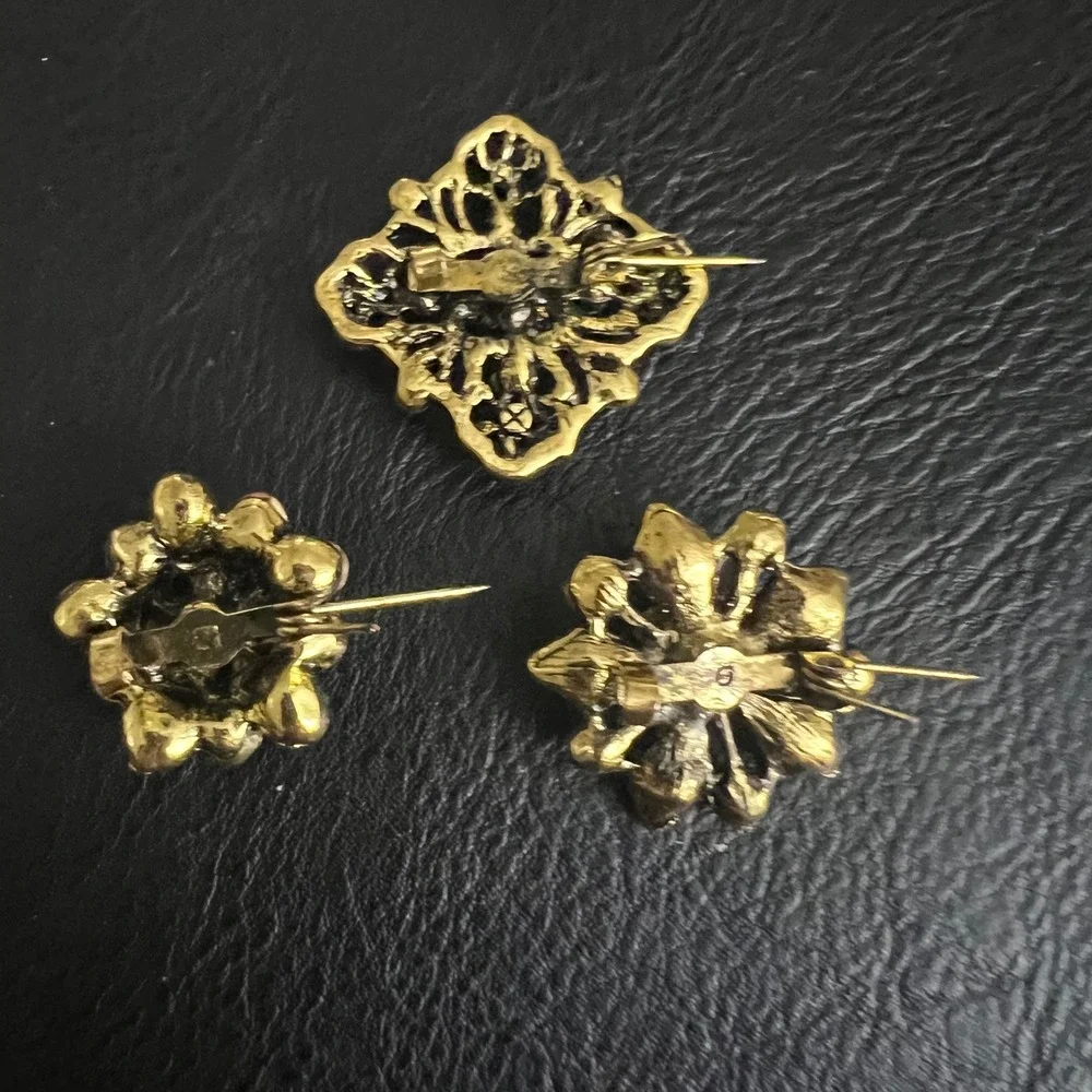 Vintage Style Rhinestone Flower Scatter Pins Set Green Pink Gold Tone Whimsigoth